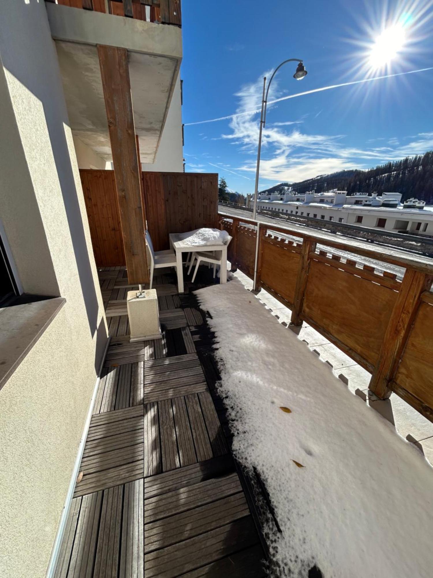 Superbe Appartement Avec Piscine Et Garage Péone Eksteriør bilde